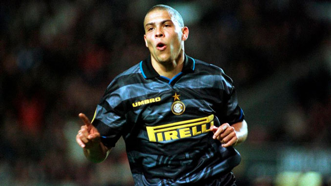 Ronaldo Nazario durante su primera temporada en el Inter de Milán - Odio Eterno Al Fútbol Moderno