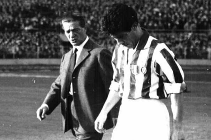 Cesarini y Omar Sívori coincidieron en la Juventus de Turín - Odio Eterno Al Fútbol Moderno