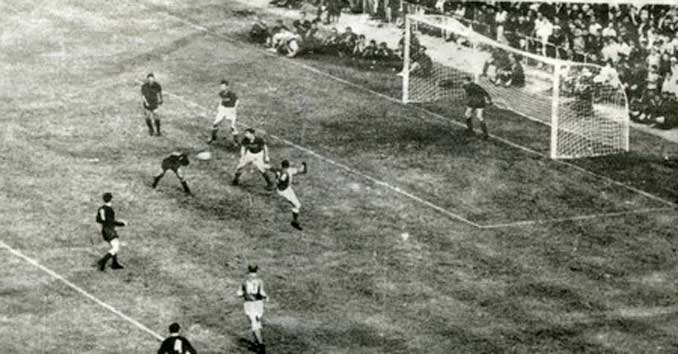 El legendario gol de Marcelino dio la primera Eurocopa a España - Odio Eterno Al Fútbol Moderno