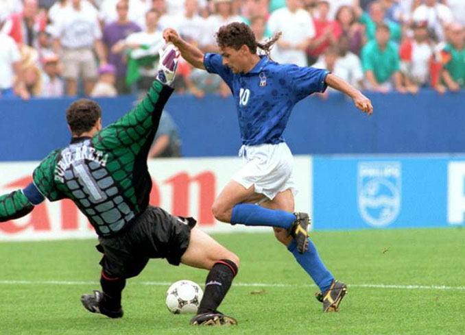 El gol de Roberto Baggio a España sentencio el partido de cuartos del Mundial '94 - Odio Eterno Al Fútbol Moderno
