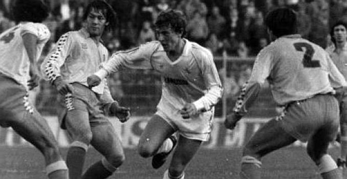 El gol de Butragueño al Cádiz CF fue uno de los mejores de su carrera - Odio Eterno Al Fútbol Moderno