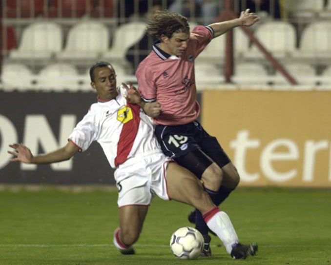 Rayo Vallecano vs Deportivo Alavés en la Copa de la UEFA 2000-2001 - Odio Eterno Al Fútbol Moderno 