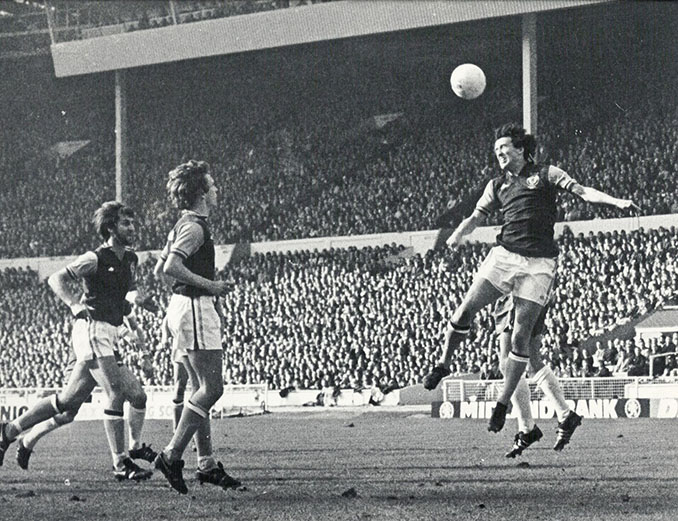 Aston Villa vs Everton en la final de la League Cup de 1977 - Odio Eterno Al Fútbol Moderno 