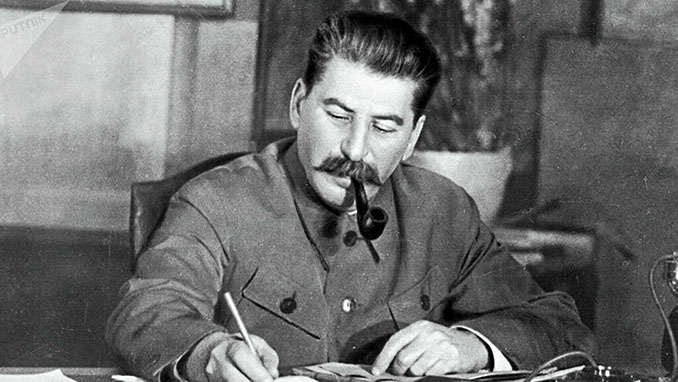 Josif Stalin, líder de la URSS entre 1924 y 1953 - Odio Eterno Al Fútbol Moderno 
