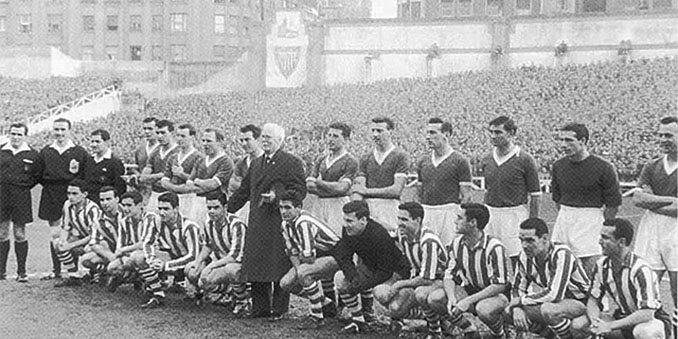 Fred Pentland "El Bombín" con el Athletic Club el día de su homenaje 1959 - Odio Eterno Al Fútbol Moderno 