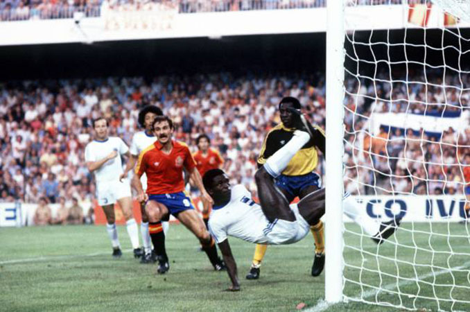 España vs Honduras del Mundial de 1982 disputado en el Luis Casanova - Odio Eterno Al Fútbol Moderno