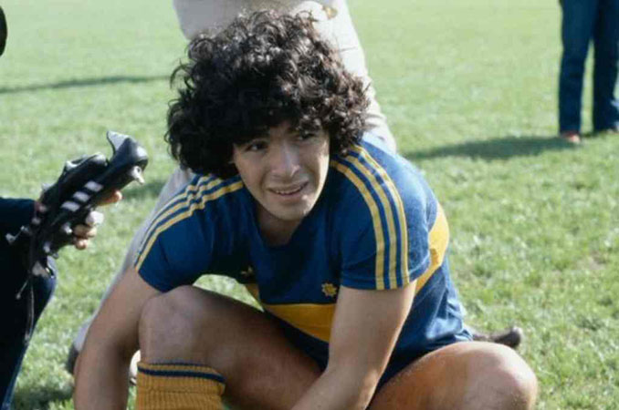 Maradona el día de su debut con Boca Juniors - Odio Eterno Al Fútbol Moderno 