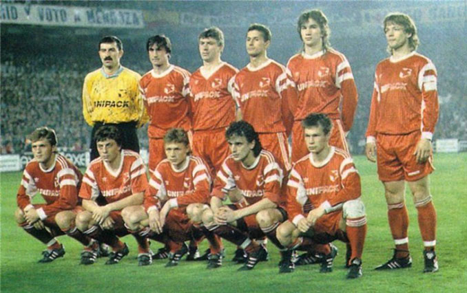 Spartak de Moscú en el Santiago Bernabéu en 1991 - Odio Eterno Al Fútbol Moderno 
