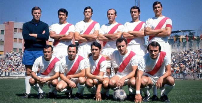 La franja llegó a la camiseta del Rayo Vallecano en 1948 - Odio Eterno Al Fútbol Moderno