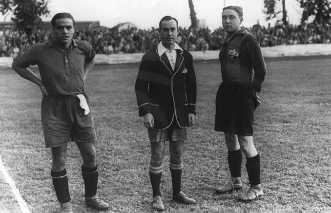 A los árbitros en España también se les conoce como trencillas - Odio Eterno Al Fútbol Moderno 