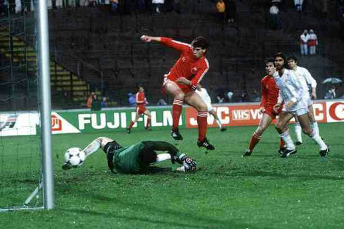 El Aberdeen derrotó al Real Madrid en la final de la Recopa de Europa de 1983 - Odio Eterno Al Fútbol Moderno