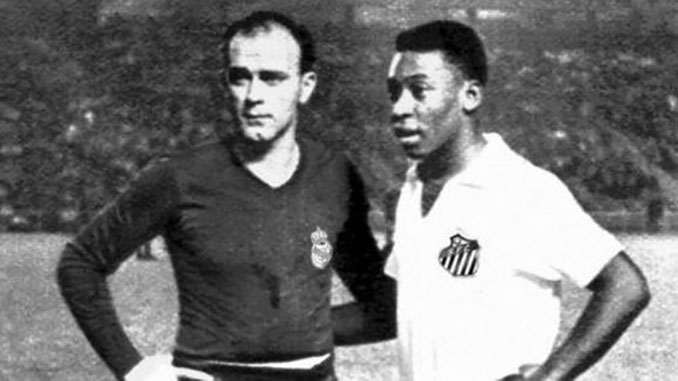Di Stéfano y Pelé en el amistoso que disputaron Real Madrid y Santos en 1959 - Odio Eterno Al Fútbol Moderno 