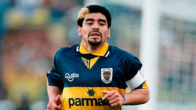Maradona el día de su regreso a Boca Juniors - Odio Eterno Al Fútbol Moderno 