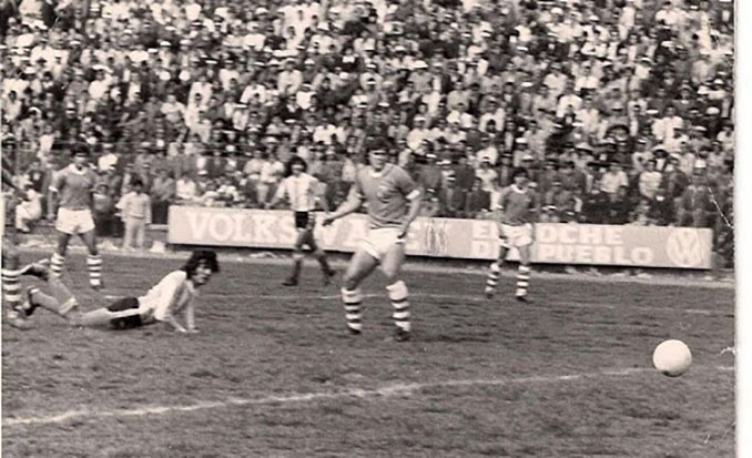 El gol de Óscar Fornari dio la victoria a Argentina ante Bolivia en 1973 - Odio Eterno Al Fútbol Moderno