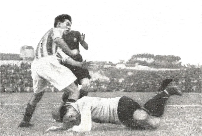 Cholín choca con Platko en la final de Copa de 1928 - Odio Eterno Al Fútbol Moderno 