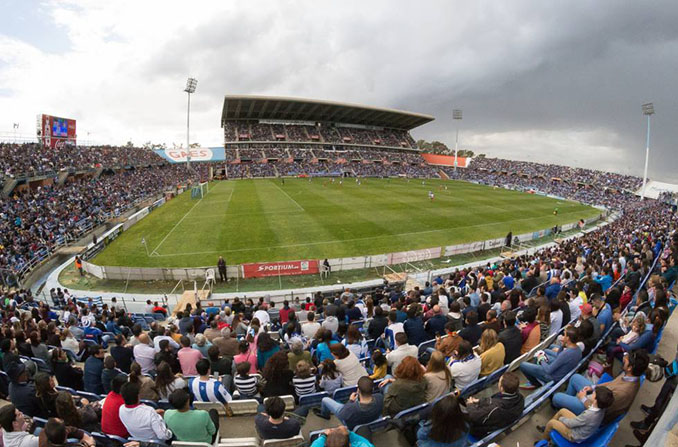 Estadio Nuevo Colombino - Odio Eterno Al Fútbol Moderno 