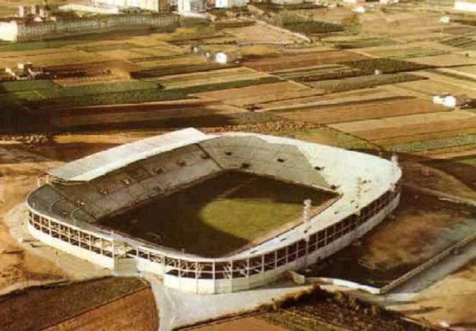 Estadio Ciudad de Valencia y su famoso "mordisco" - Odio Eterno Al Fútbol Moderno