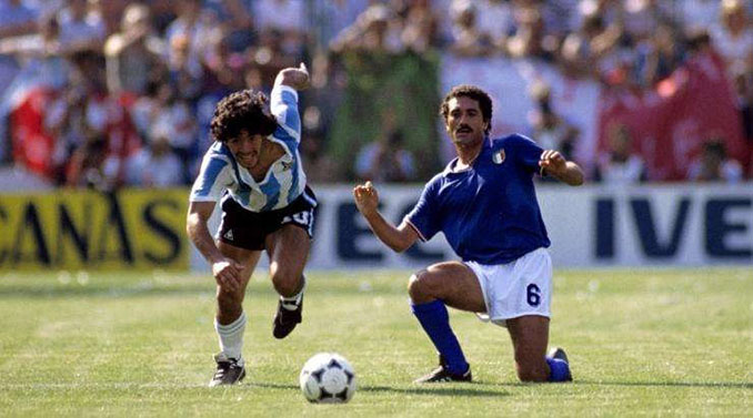 Italia vs Argentina de la Copa del Mundo de 1982 - Odio Eterno Al Fútbol Moderno