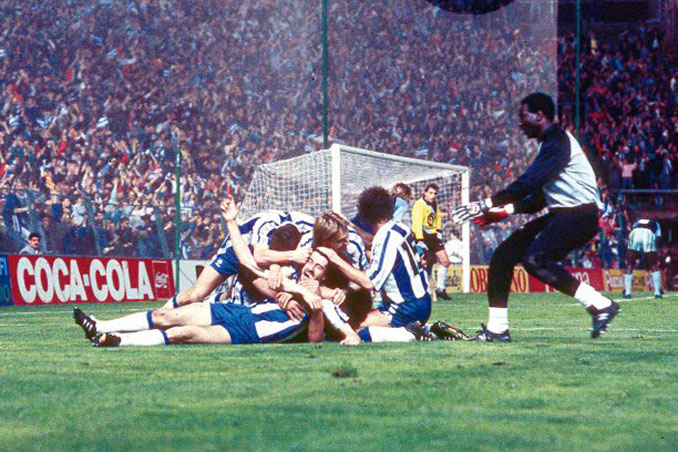 El Espanyol protagonizó grandes gestas en el Estadio de Sarriá en la Copa de la UEFA 1987-1988 - Odio Eterno Al Fútbol Moderno