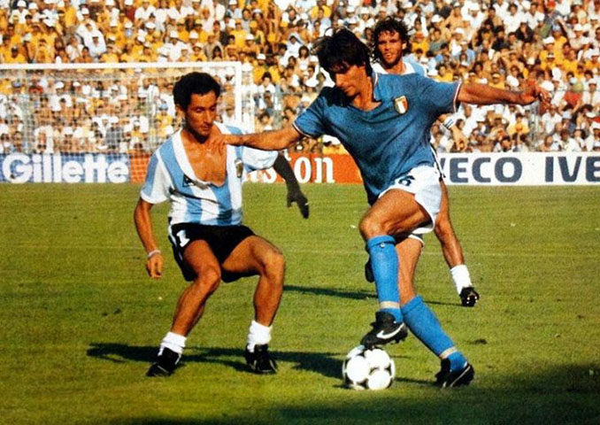 Ardiles Rossi en el Italia vs Argentina del Mundial de 1982 - Odio Eterno Al Fútbol Moderno 