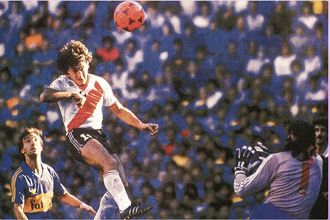 Beto Alonso y el gol de la pelota naranja - Odio Eterno Al Fútbol Moderno 
