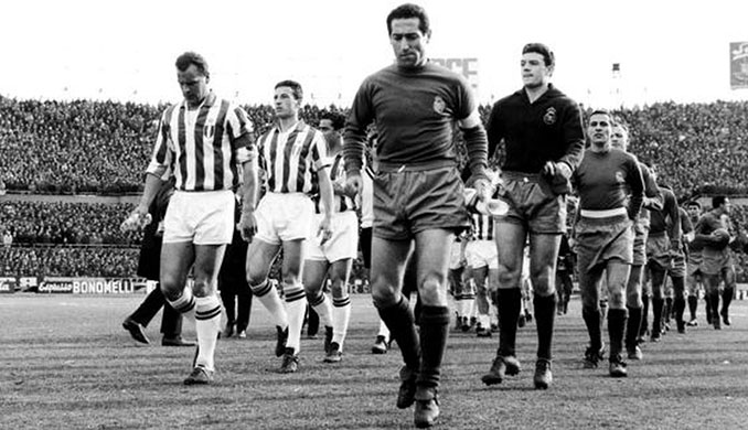 Real-Madrid y Juventus se enfrentaron por primera vez en la Copa de Europa de 1962 - Odio Eterno Al Fútbol Moderno 