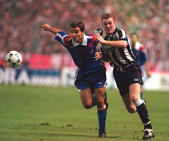 Athletic y Newcastle brindaron una eliminatoria vibrante en la Copa de la UEFA 1994-1995 - Odio Eterno Al Fútbol Moderno 