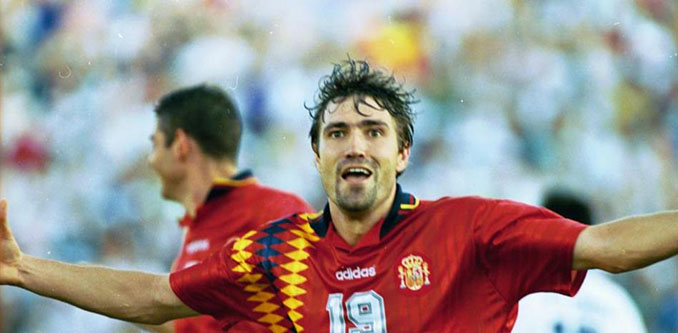 El gol de Julio Salinas a Macedonia le valió para obtener el perdón tras el clamoroso error el el Mundial '94 - Odio Eterno Al Fútbol Moderno 
