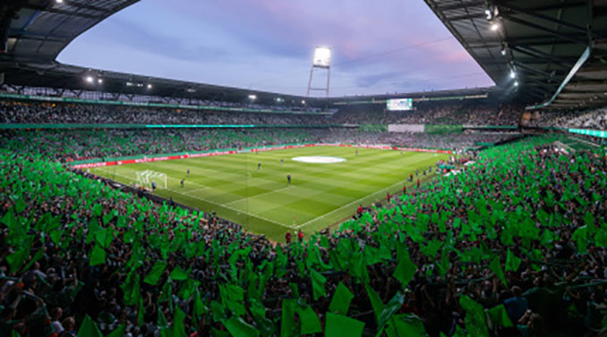 Aficionados del Werder Bremen en el Weserstadion - Odio Eterno Al Fútbol Moderno 