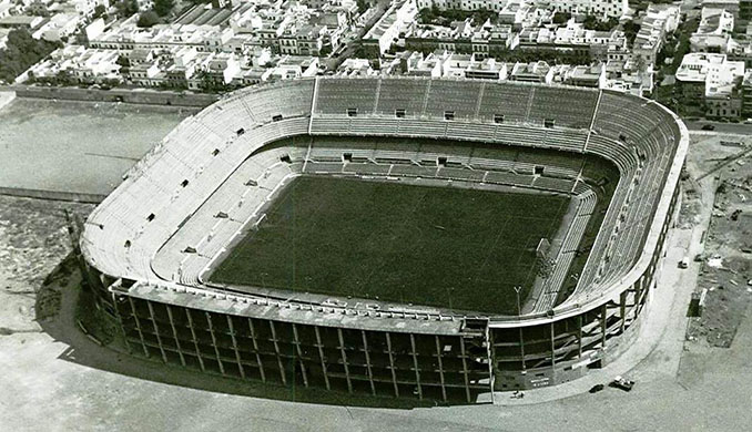 Estadio Ramón Sánchez Pizjuán en 1958 - Odio Eterno Al Fútbol Moderno