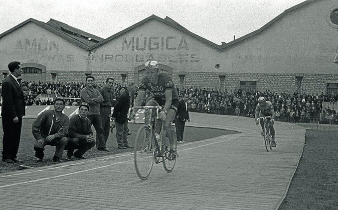 Julian Comet introdujo el ciclismo en San Sebastián y construyó su primer velódromo - Odio Eterno Al Fútbol Moderno 