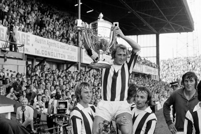 El Stoke City ganó en 1973 la última edición de la Watney Cup - Odio Eterno Al Fútbol Moderno