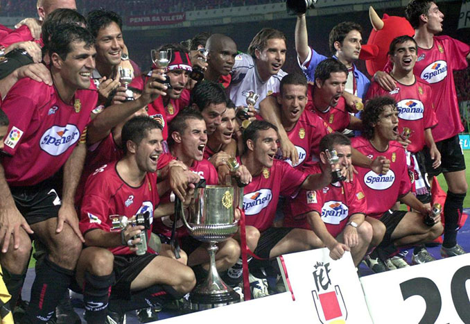 El Mallorca conquistó su primera Copa del Rey en 2003 - Odio Eterno Al Fútbol Moderno