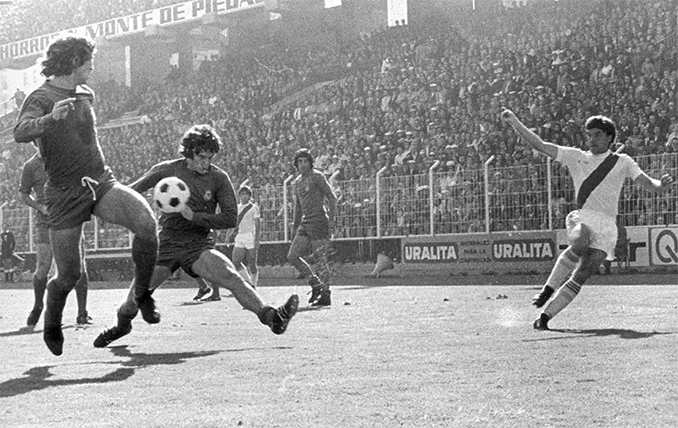 El día que el Rayo "Matagigantes" ganó al Real Madrid por primera vez - Odio Eterno Al Fútbol Moderno